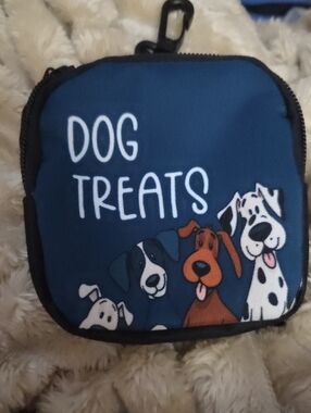 Dog Treats Pouch - Navy Blue Portable Treat Bag NWOT